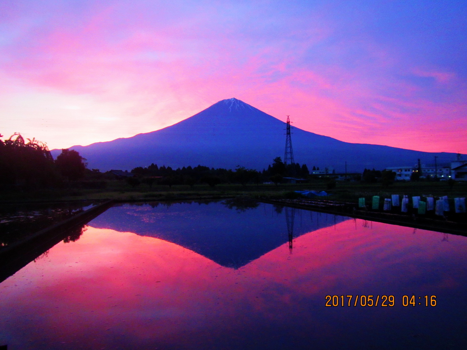 富士宮市原の中古住宅より富士山の写真 6DK